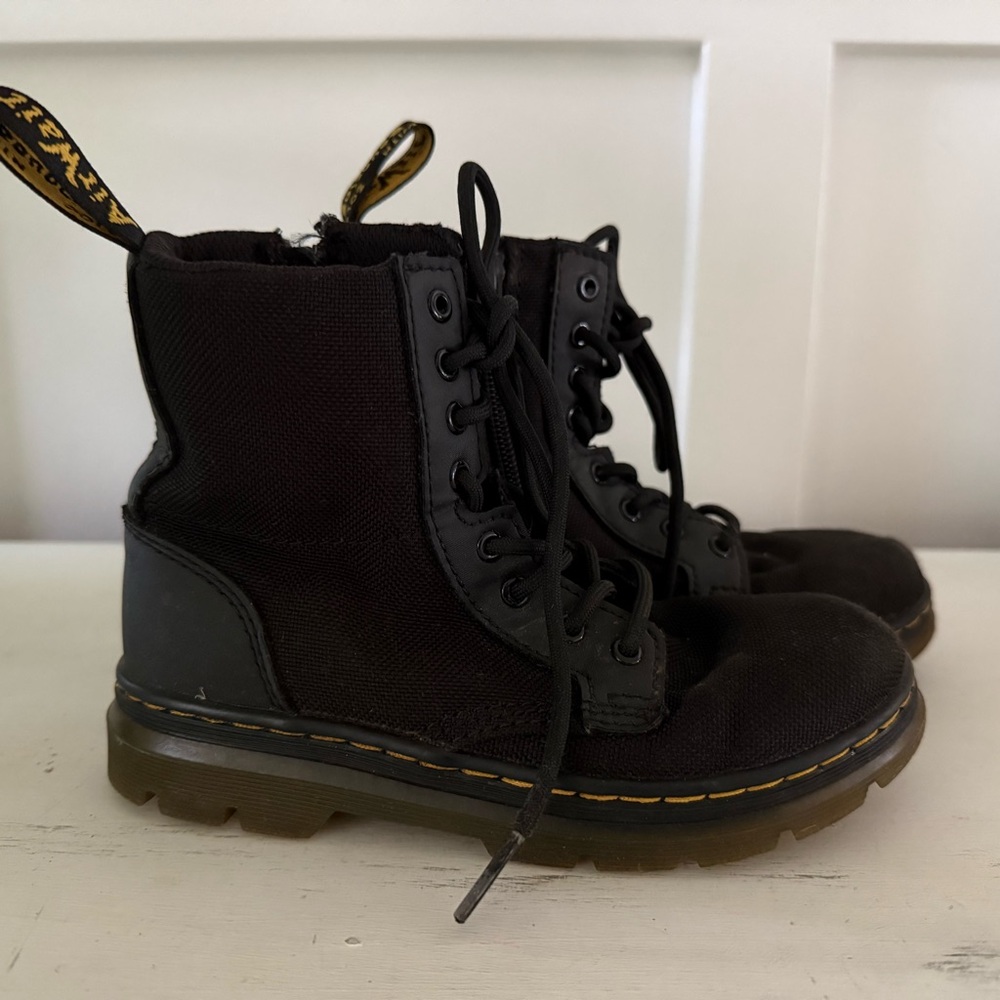 Dr Martens Combs J Combat Boots Black Extra Tough Poly Unisex Youth US Size 13